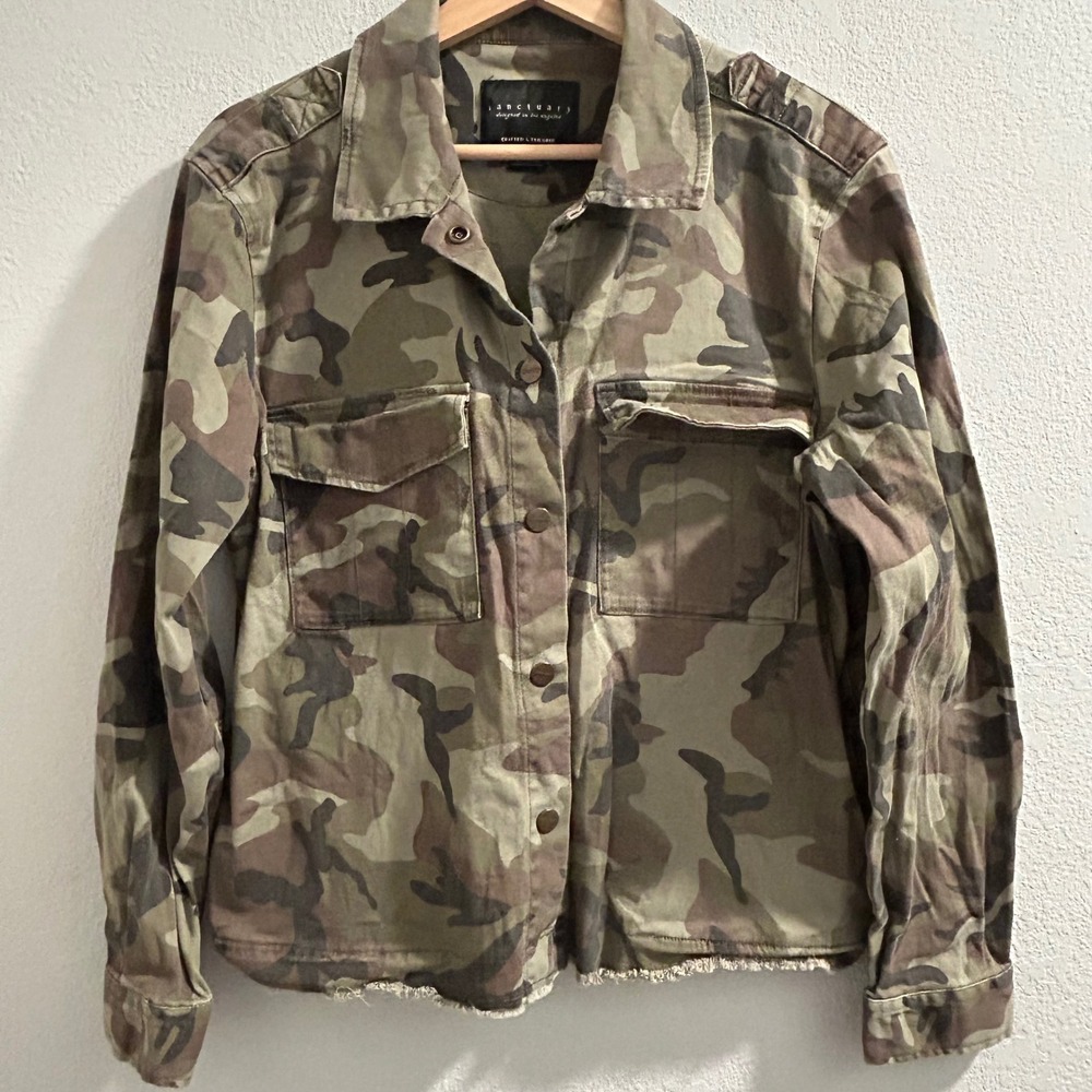 Sanctuary Camouflage Utility Jacket Button Front Distressed Hem‎ Women's Size S